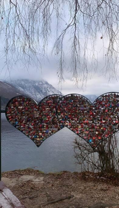 Wohnung See- Und Bergnaehe Gmunden Buitenkant foto